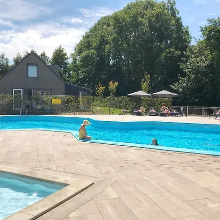60 Op Recreatiepark De Wielen