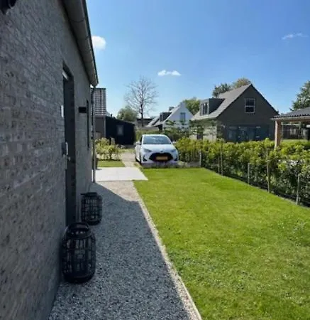 Holiday home 60 Op Recreatiepark De Wielen *